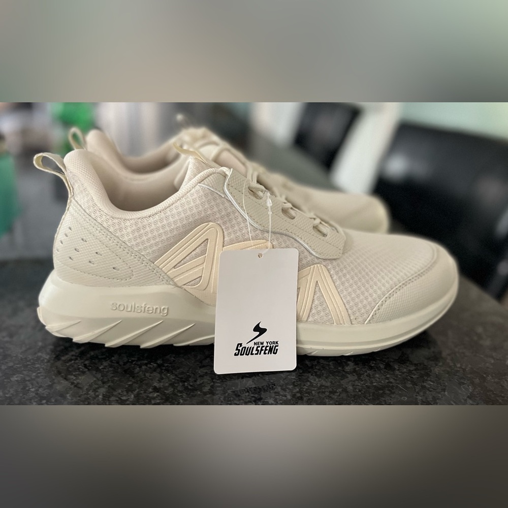 Soulsfeng Cross Training PeakPace Sneakers Mens Size EUR 45 USA 11 NWT